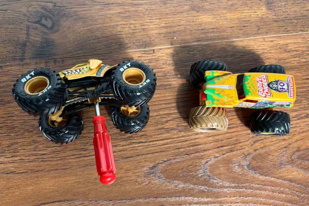 How to fix 1:64 scale monster jam truck