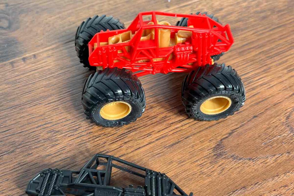 How to fix 1:64 scale Monster Jam truck