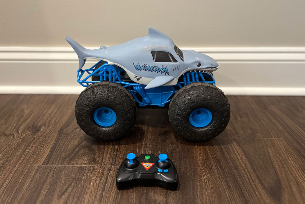 Megalodon Storm Monster Truck RC